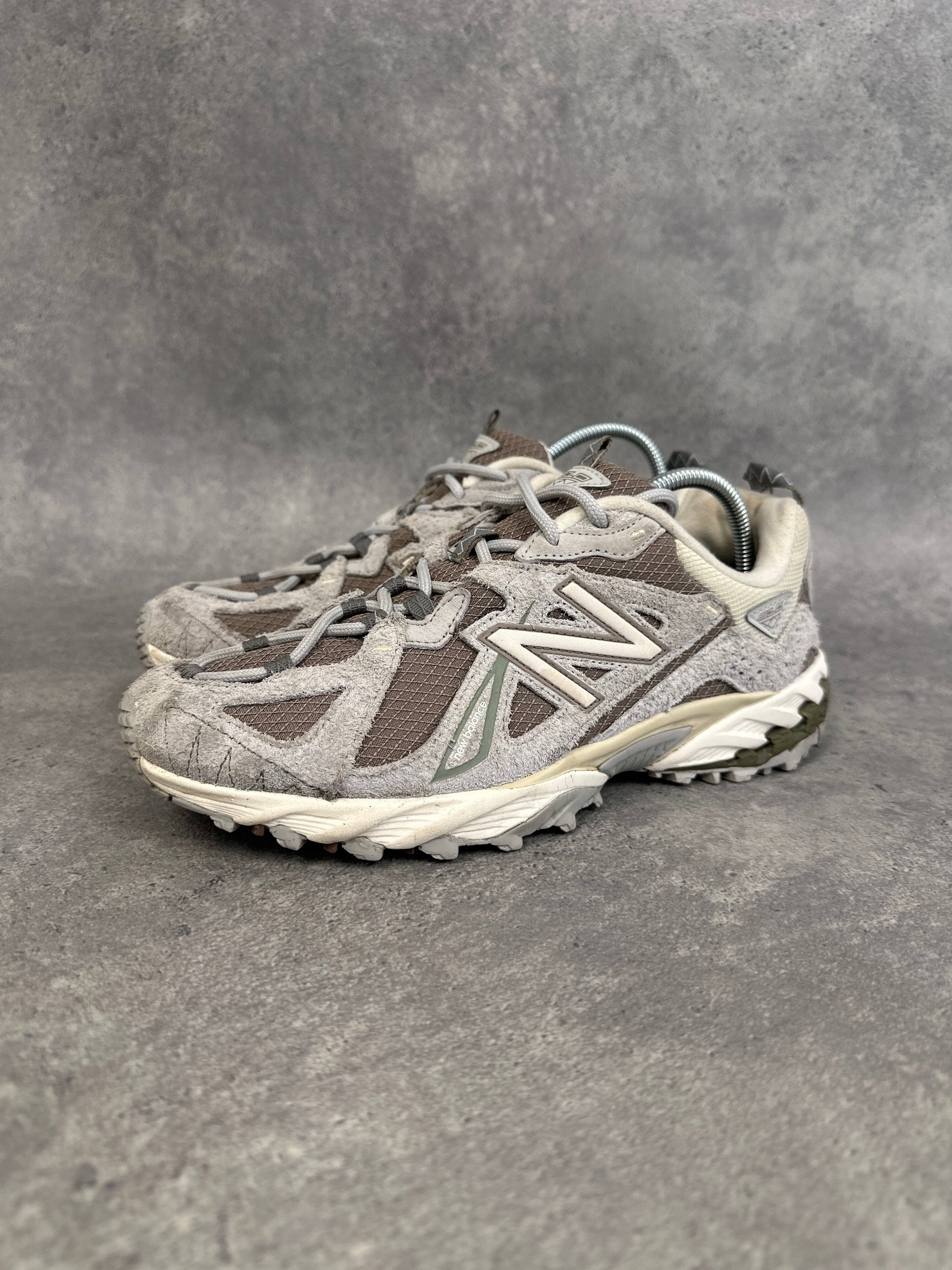 New Balance 610v1 Trail Trainers UK 6.5 Beige