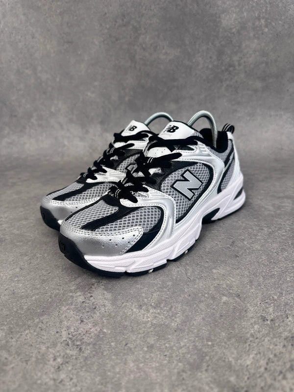 New Balance 530 Women’s Trainers UK 5 Silver Navy Y2K