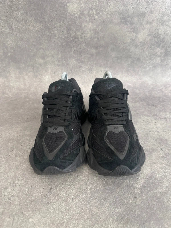 New Balance 9060 Men’s Lifestyle Trainers UK 8 Triple Black