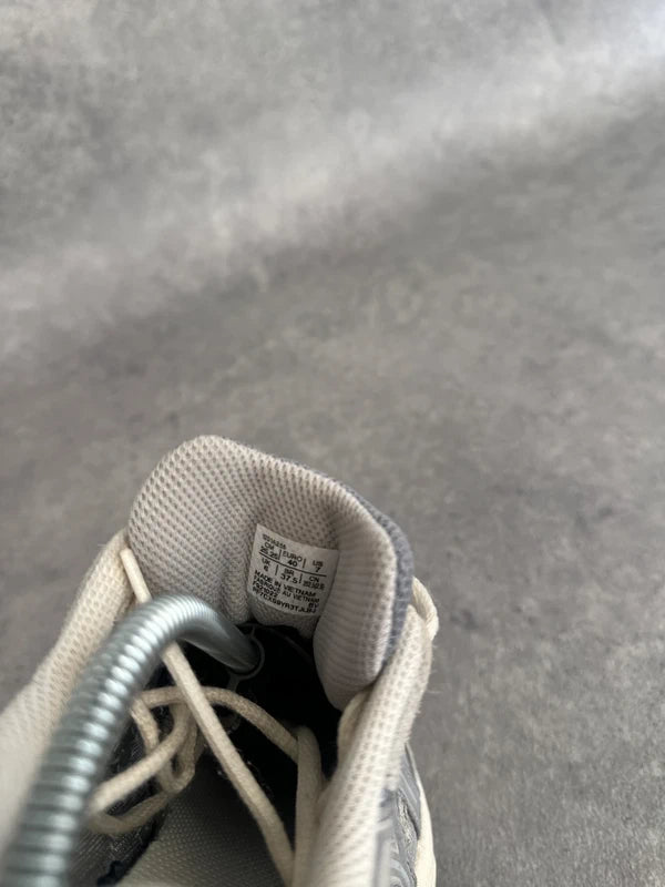 ASICS Gel-1130 Women’s Trainers UK 6 Grey Suede