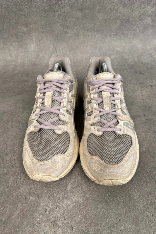 Asics Gel-Nimbus 9 Men’s Trainers UK 8.5 Grey Cream Off-White Y2K
