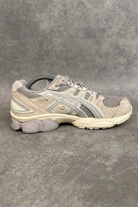 Asics Gel-Nimbus 9 Men’s Trainers UK 8.5 Grey Cream Off-White Y2K