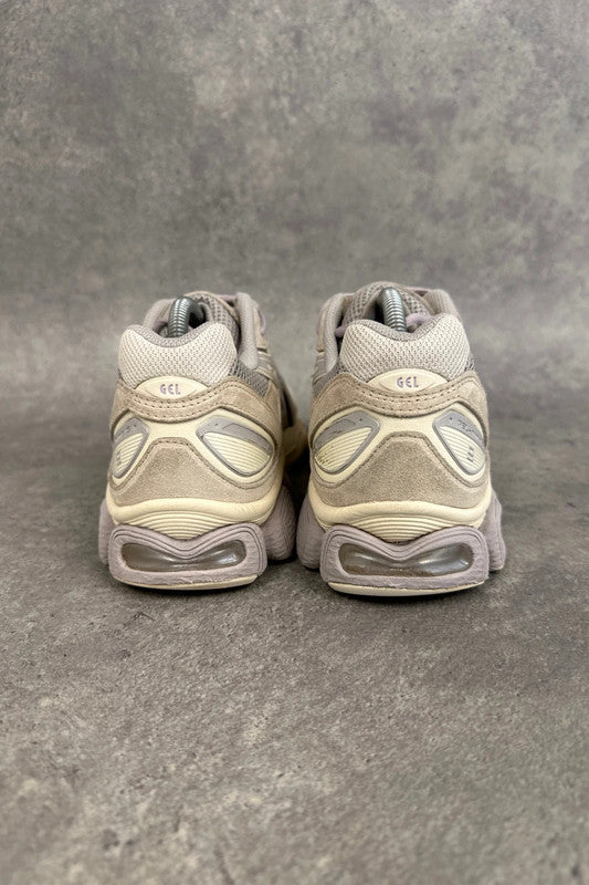 Asics Gel-Nimbus 9 Men’s Trainers UK 8.5 Grey Cream Off-White Y2K