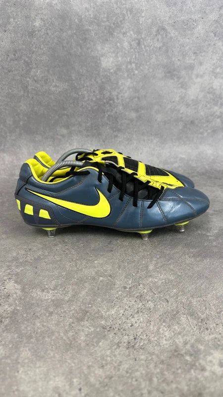Nike T90 Laser III SG Football Boots UK 10 Blue