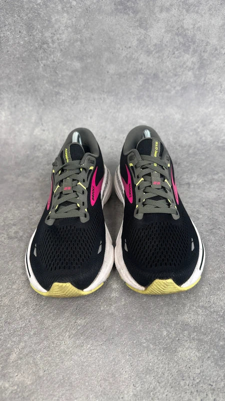 Brooks Adrenaline GTS 23 Women’s Running Shoes UK 6 Black