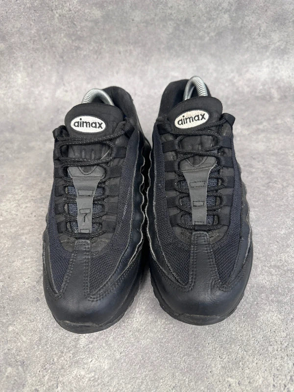 Nike Air Max 95 Trainers Triple Black Womens UK6