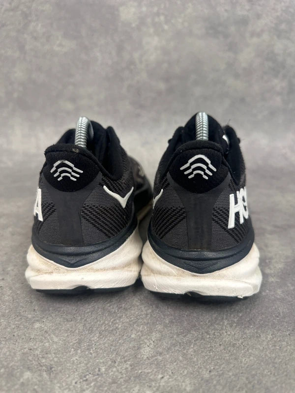 Hoka Clifton 9 Trainers  Women’s Running Black UK5