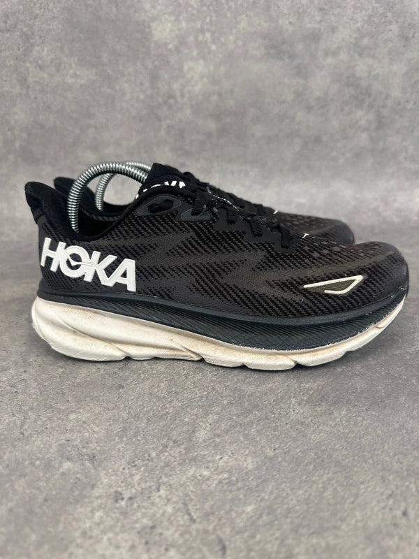 Hoka Clifton 9 Trainers  Women’s Running Black UK5