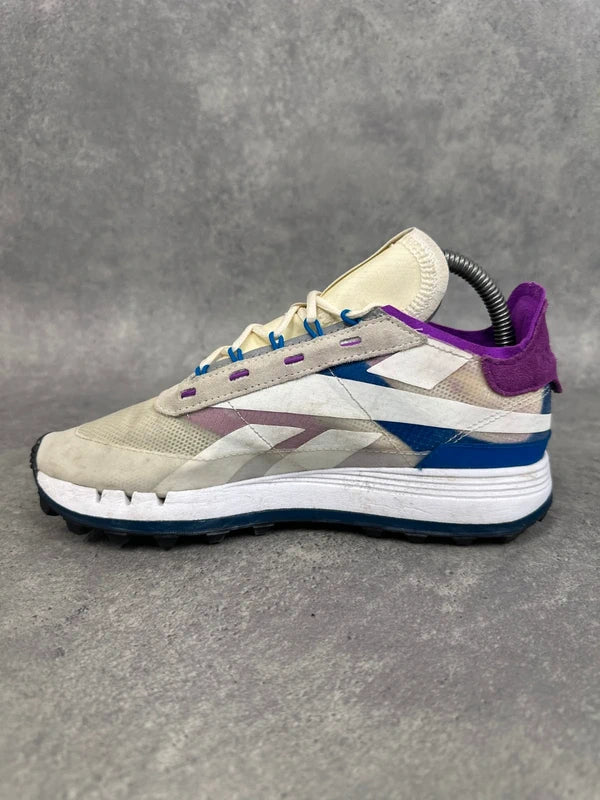 Reebok Classic Trail Shadow Trainers White Womens UK5.5