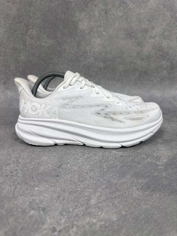 Hoka Clifton 8 Running Shoes White Mens UK7.5