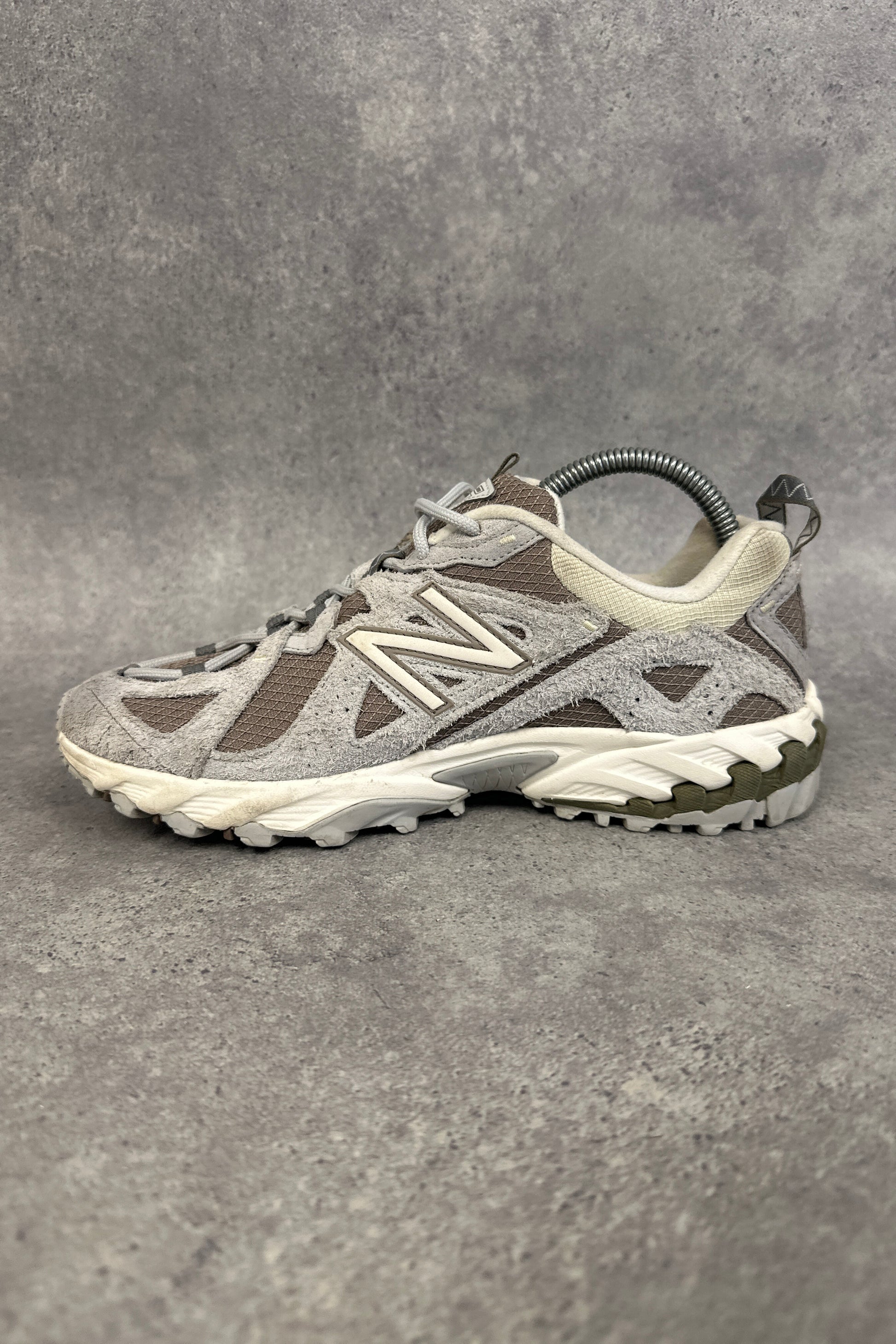New Balance 610T Women’s Trail Running Shoes UK 6 Grey Beige
