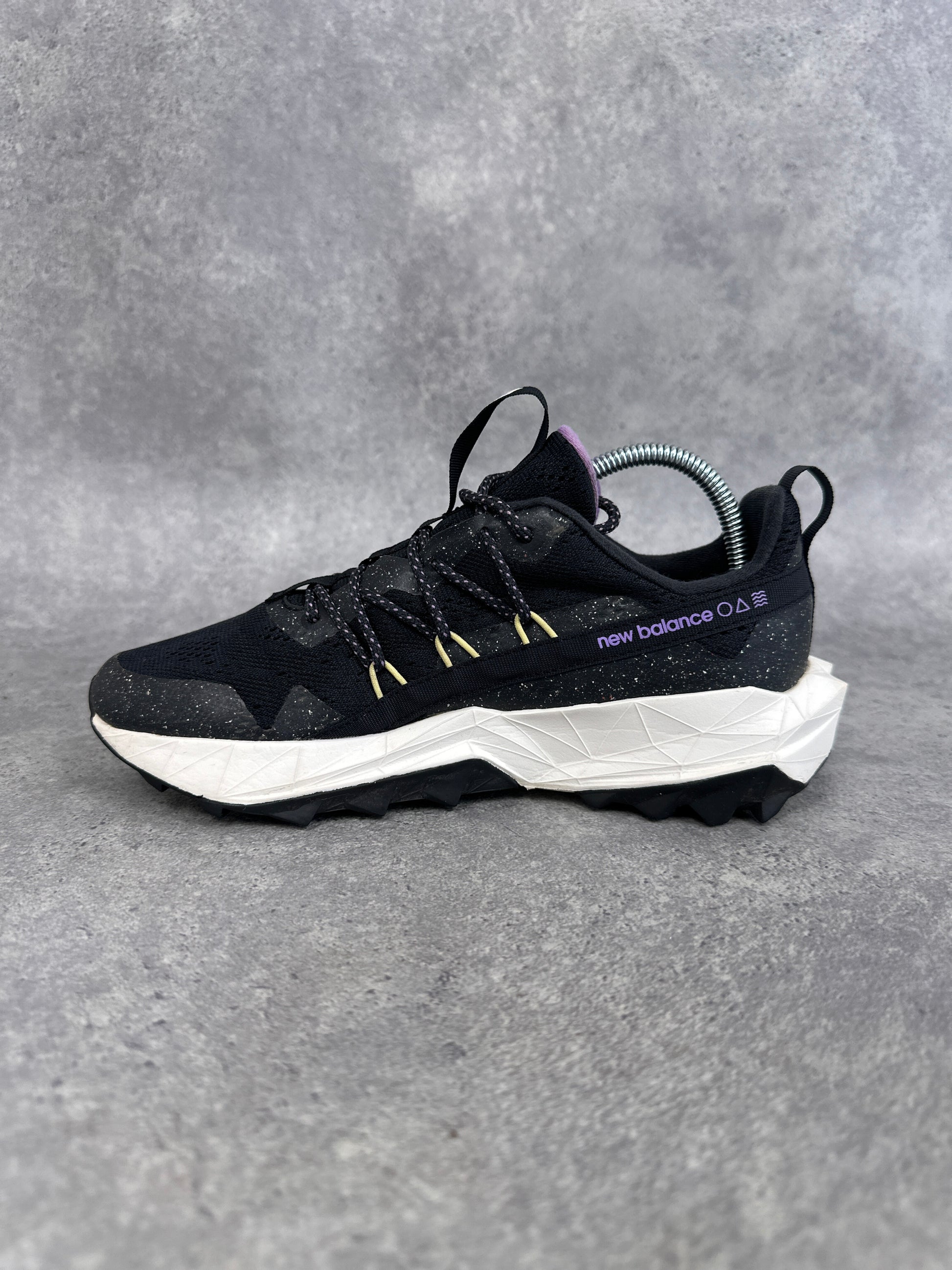 New Balance Fresh Foam X v3 Trail Shoes UK 5.5 Black
