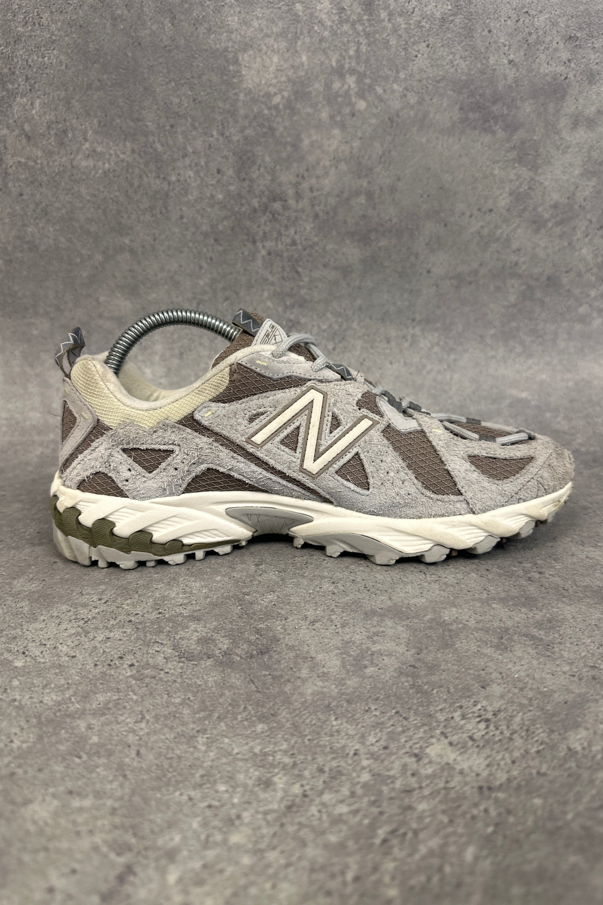 New Balance 610T Women’s Trail Running Shoes UK 6 Grey Beige