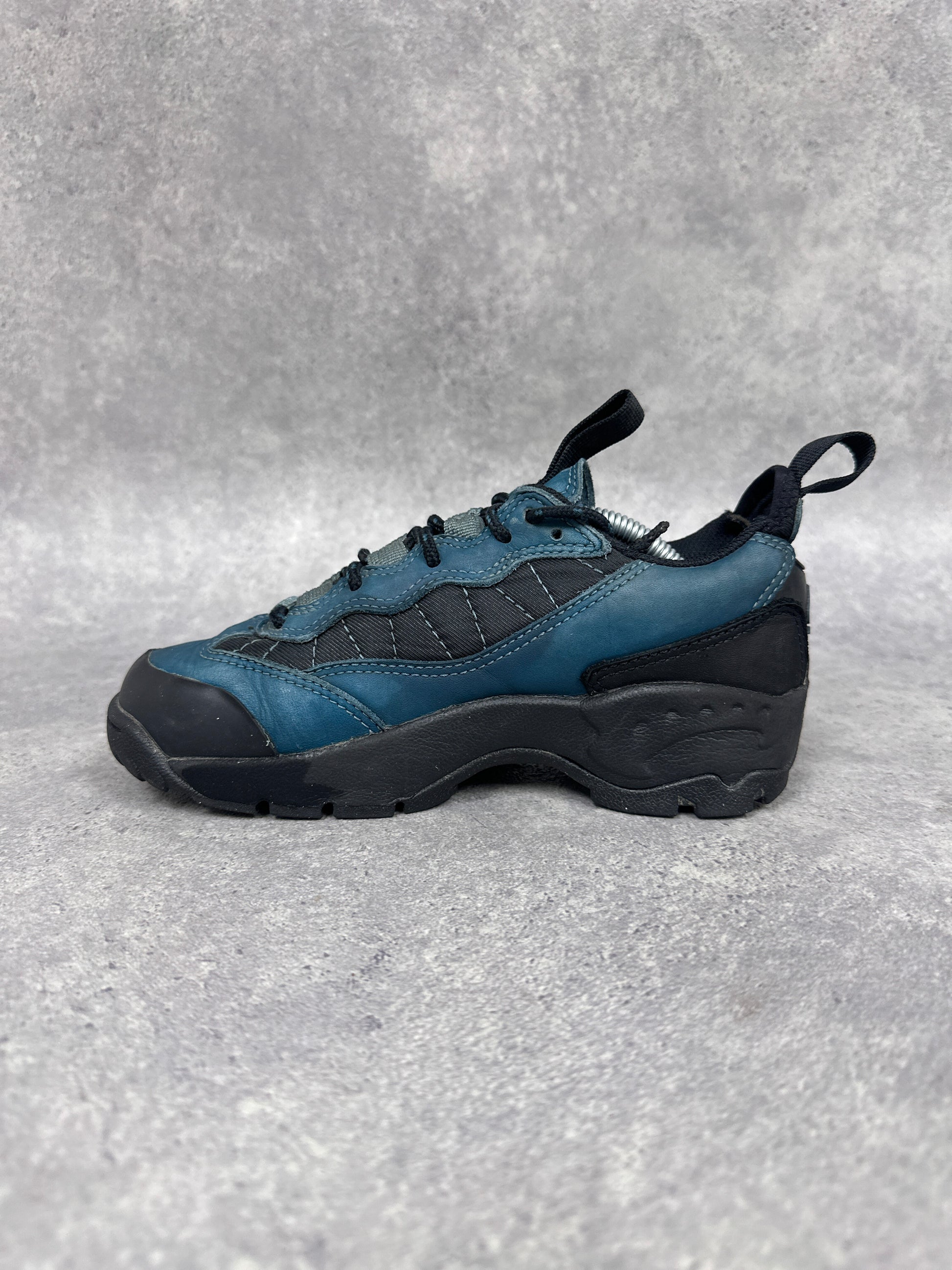 Nike ACG Air Mada Trainers Blue Womens UK3.5