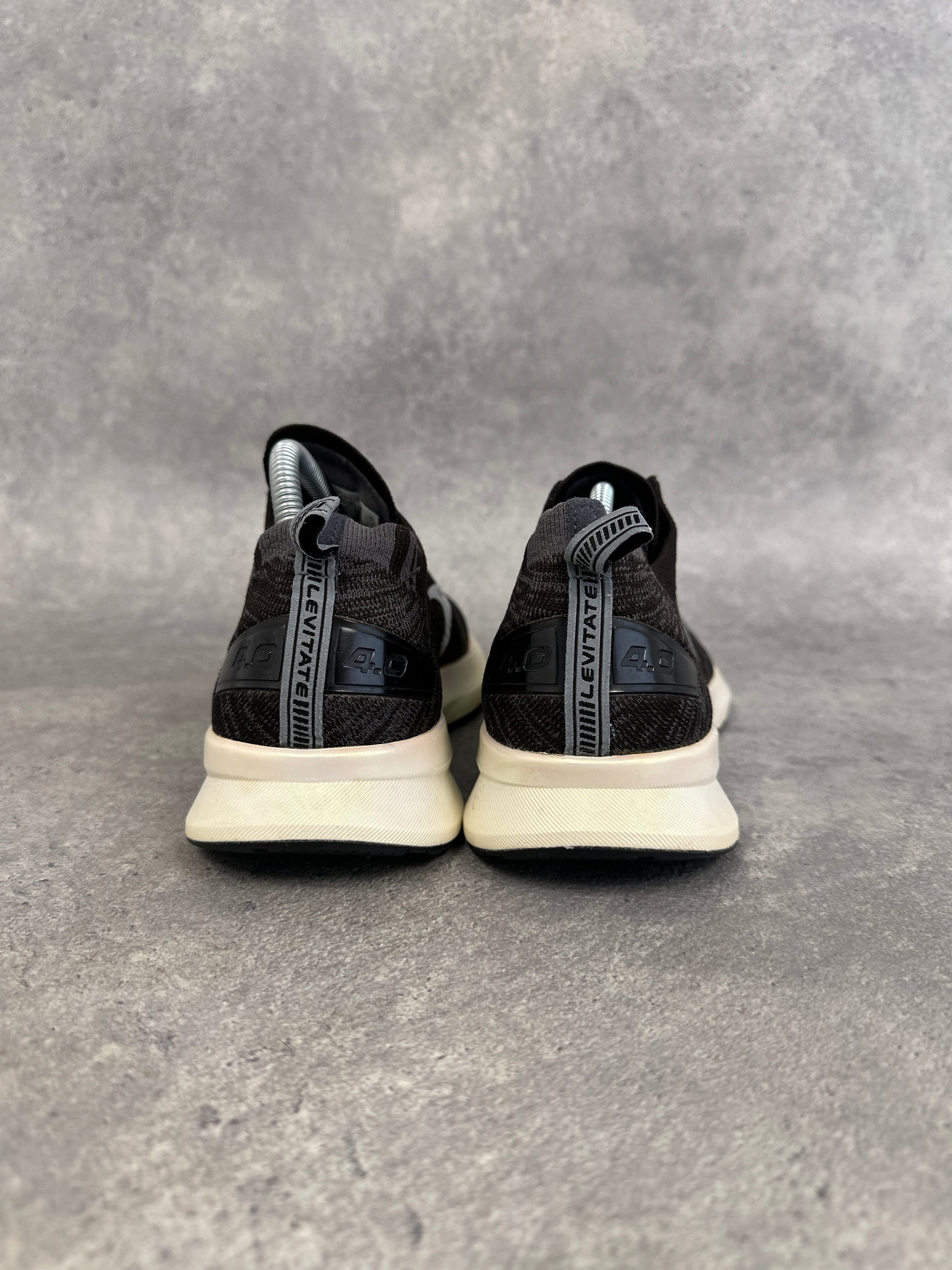 Brooks Levitate 4 Road Running Shoes UK 7.5 Black / Grey