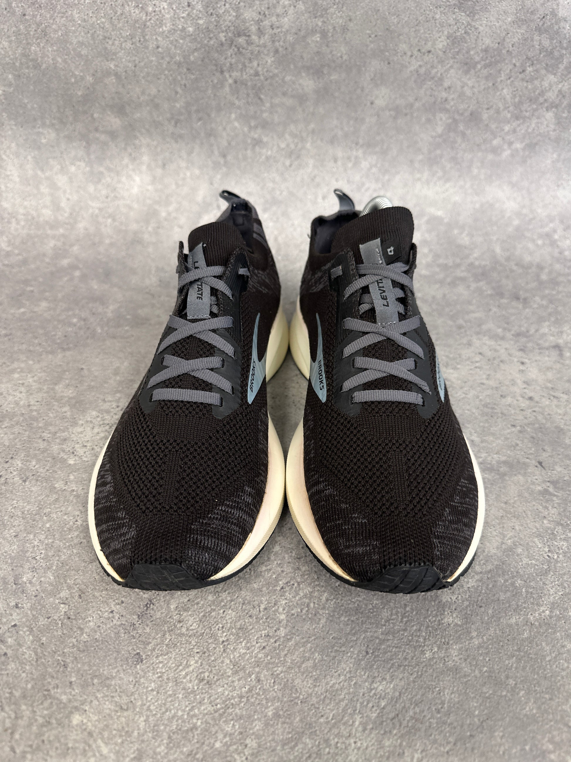 Brooks Levitate 4 Road Running Shoes UK 7.5 Black / Grey