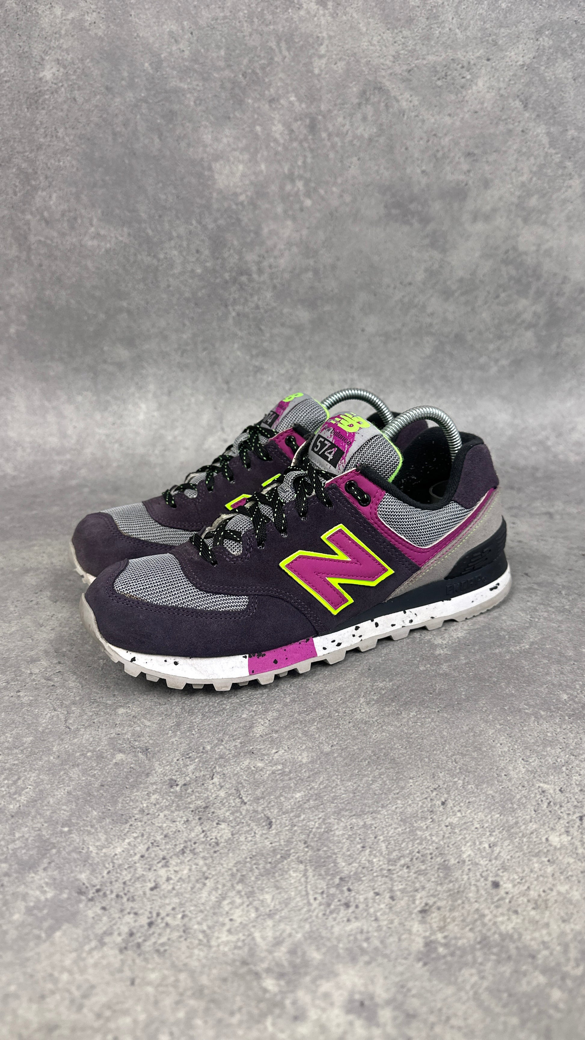 New Balance 574 Trainers Women’s UK 5.5 Purple