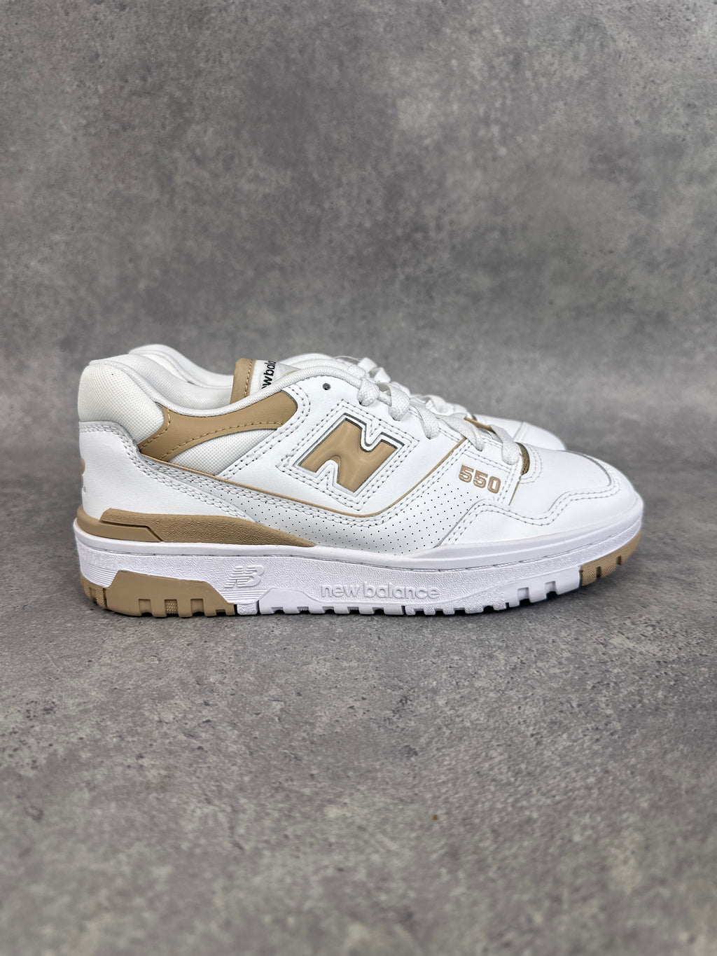 New Balance 550 BB550HSA Women’s UK 6 White Beige – Brand New