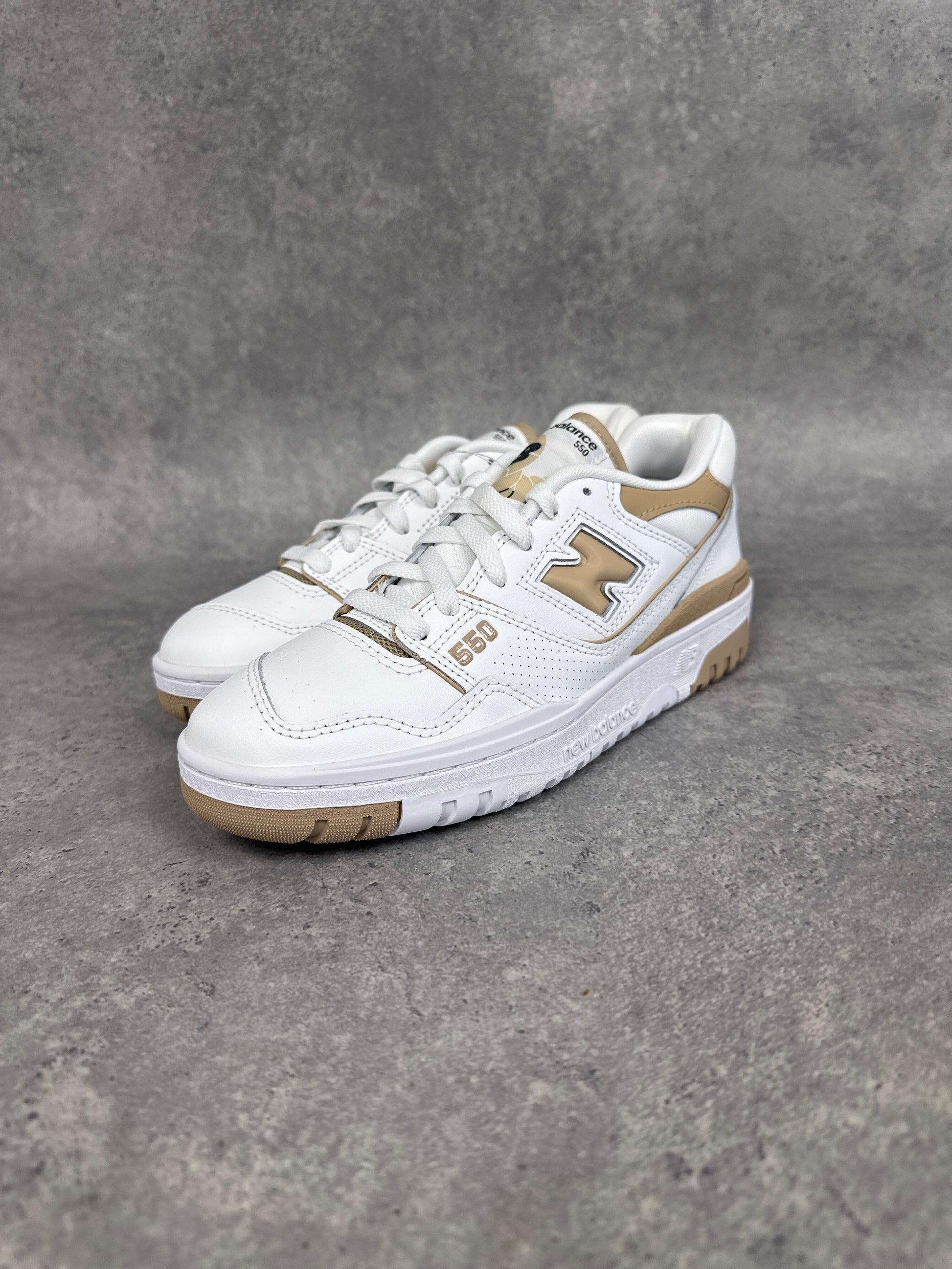 New Balance 550 BB550HSA Women’s UK 6 White Beige – Brand New