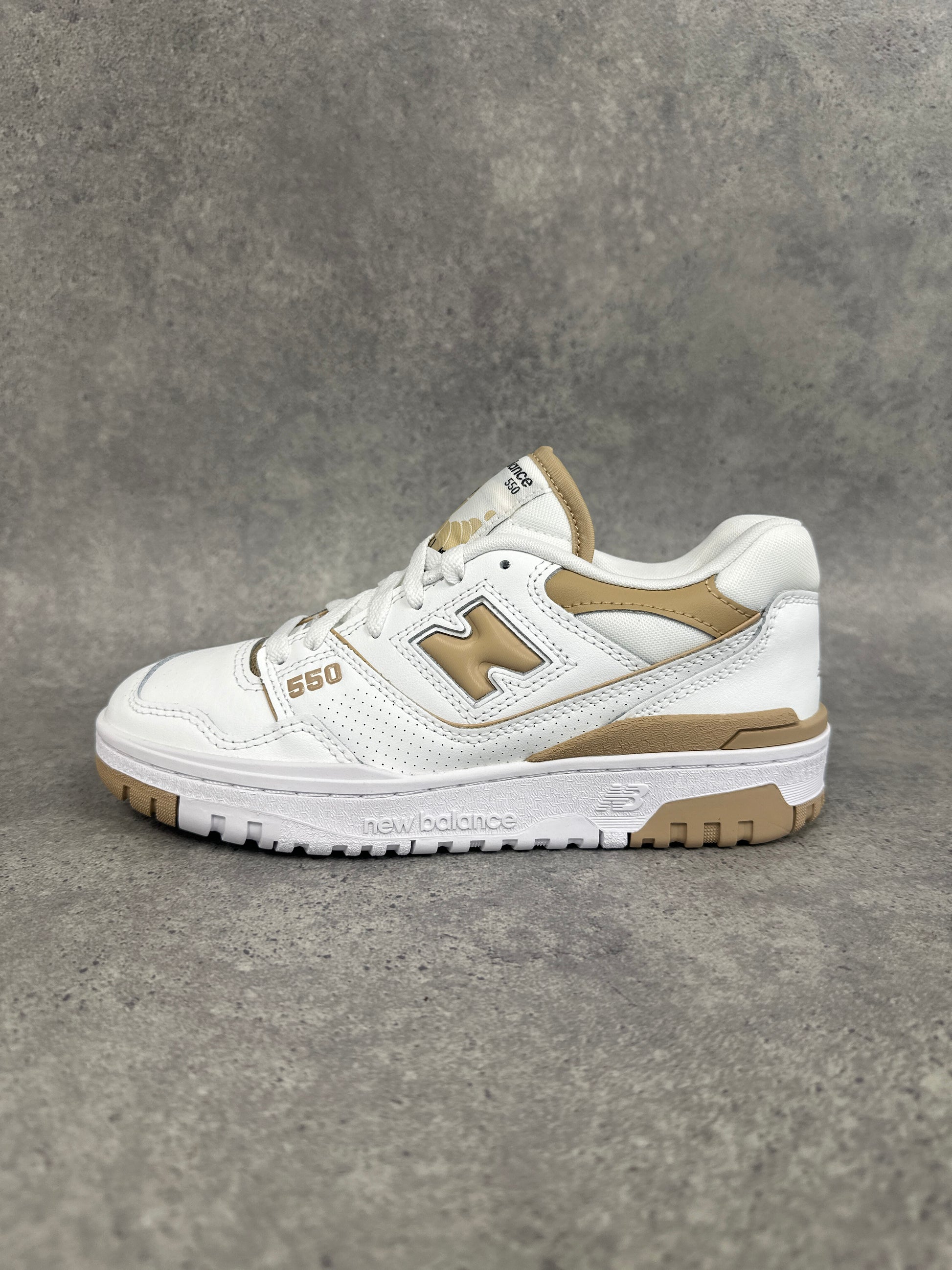 New Balance 550 BB550HSA Women’s UK 6 White Beige – Brand New