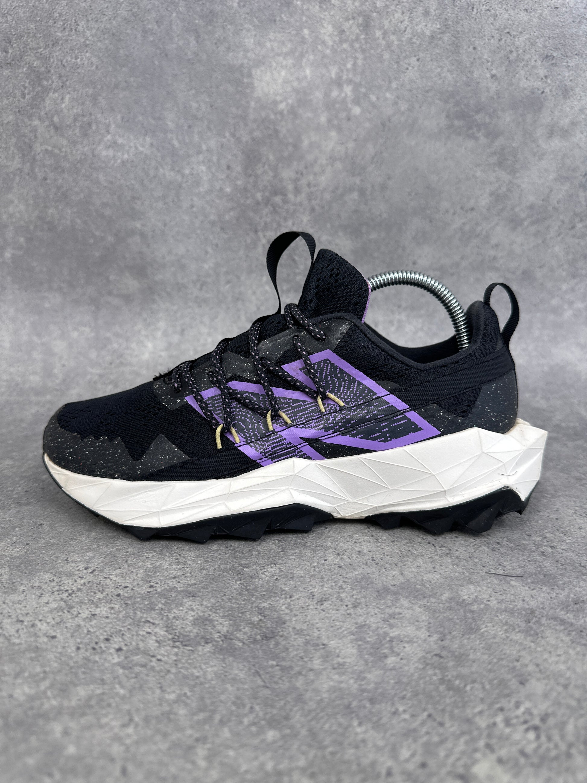 New Balance Fresh Foam X v3 Trail Shoes UK 5.5 Black
